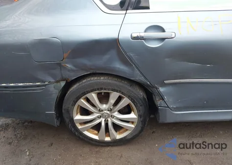 2008 Infiniti M35X from USA, damaged, VIN JNKAY01F38M651920